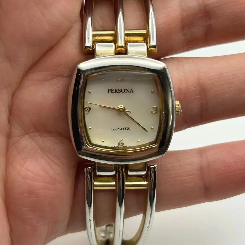 Persona Silver-tone Mother Pearl Dial Women’s Fashion Watch Working New Battery